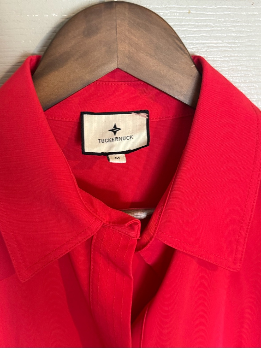 New Tuckernuck Chloe Red Belted Shirt Dress - size M. - Picture 2 of 11